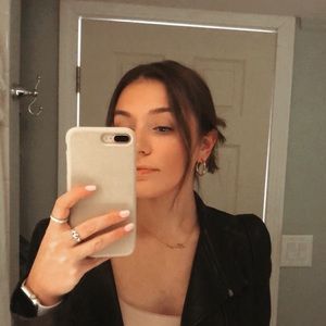 Meet your Posher, Paige